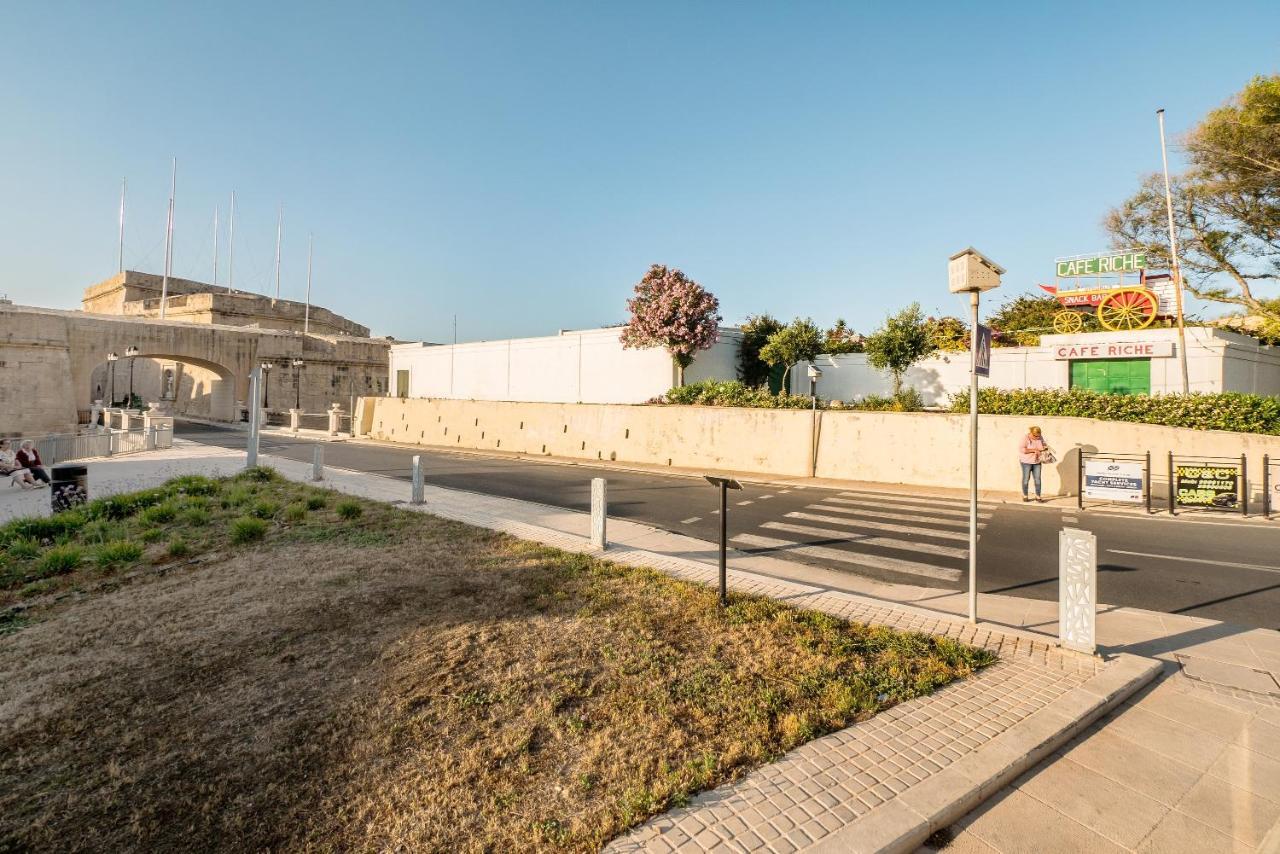 דירות בירגו Kharmen A 1565S House With Seaviews מראה חיצוני תמונה
